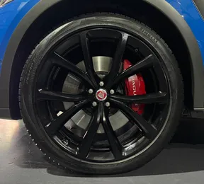 Jaguar F-Pace SVR 2019