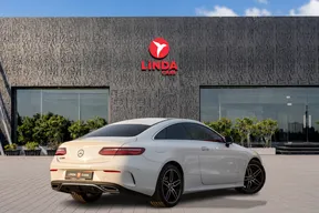 Mercedes-Benz E-Class 200 2019