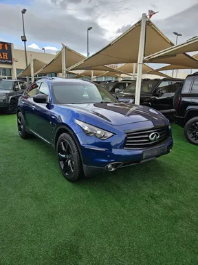 Infiniti QX70 2016