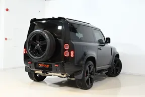 Land Rover Defender 90 2024