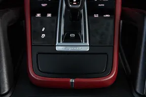 Porsche Cayenne 2022