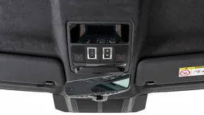 Land Rover Defender 110 2025