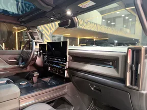 GMC Hummer EV 2024