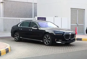 BMW 7 Series 735 2025