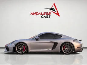 Porsche Cayman 718 GT4 2022