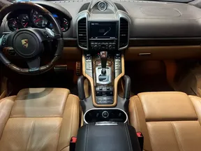 Porsche Cayenne GTS 2013