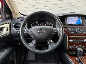 Nissan Pathfinder 2018