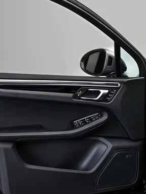 Porsche Macan T 2025