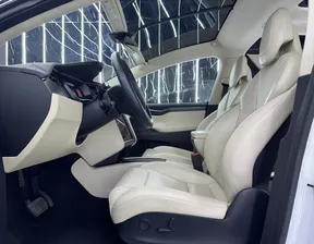 Tesla Model X 2018