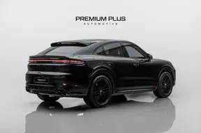 Porsche Cayenne GTS 2025