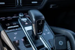 Porsche Cayenne GTS Coupé 2021