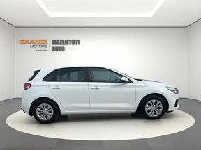 Hyundai i30 2021