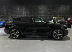 Lotus Eletre 2025