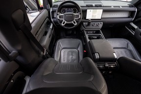 Land Rover Defender 110 2022