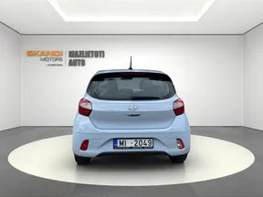 Hyundai i10 2021