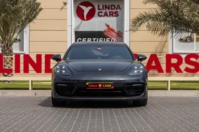 Porsche Panamera 2022