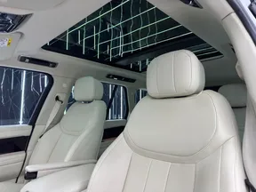 Land Rover Range Rover 2023