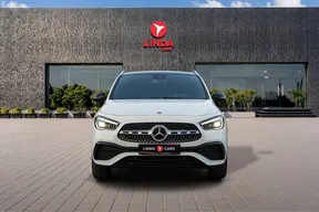 Mercedes-Benz GLA 200 2022