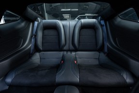 Ford Mustang Dark Horse 2024