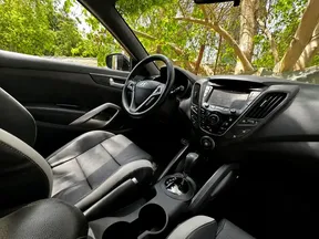 Hyundai Veloster 2015