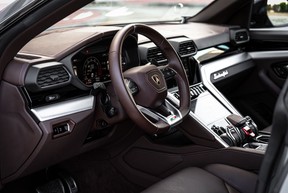 Lamborghini Urus 2024