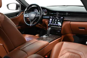 Maserati Quattroporte 2021