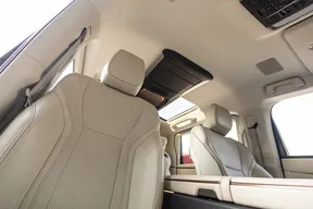 Lexus LM 350h 2024