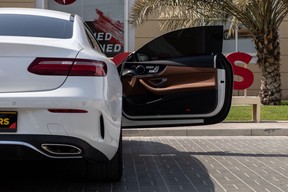 Mercedes-Benz E-Class 200 2019