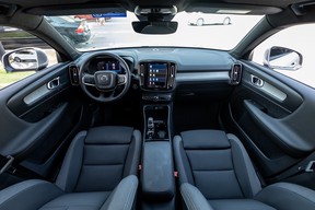 Volvo XC40 2024