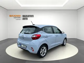 Hyundai i10 2021