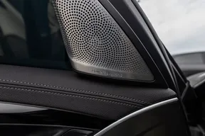 BMW 5 Series M550 2022