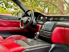 Maserati Quattroporte 2017