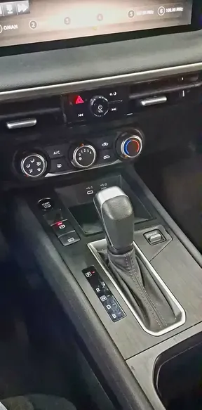 Nissan Kicks 2025