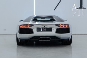 Lamborghini Aventador 2012