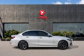 BMW 3 Series 318 2025