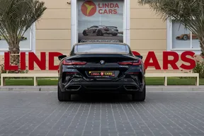 BMW 8 Series M850 2022