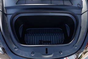 Tesla Model Y Long Range 2024