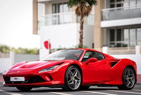 Ferrari F8 2023