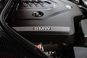 BMW 3 Series 330 2019