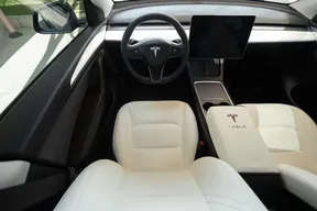 Tesla Model Y Long Range 2022