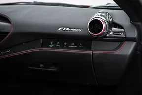 Ferrari F8 2023