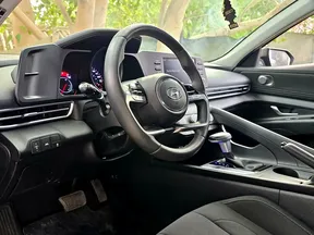 Hyundai Elantra / Avante 2023