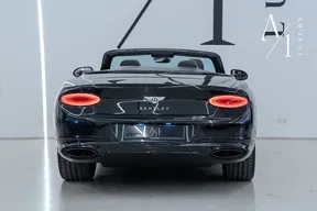 Bentley Continental GTC 2021