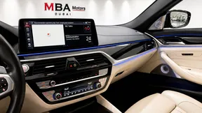 BMW 5 Series M550 2023