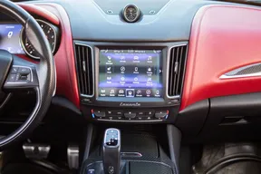 Maserati Levante S 2019