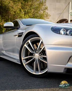 Aston Martin DBS 2012