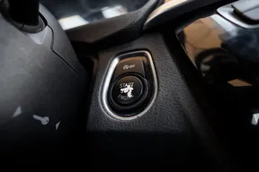 BMW 3 Series 318 2018