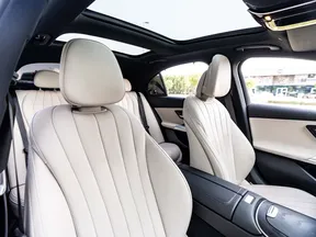 Mercedes-Benz E-Class 300 2024