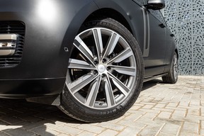 Land Rover Range Rover 2025