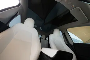 Tesla Model Y Long Range 2022